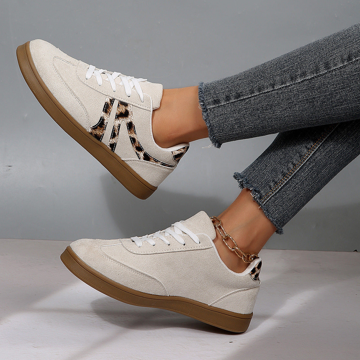 Leopardia Retro Sneakers